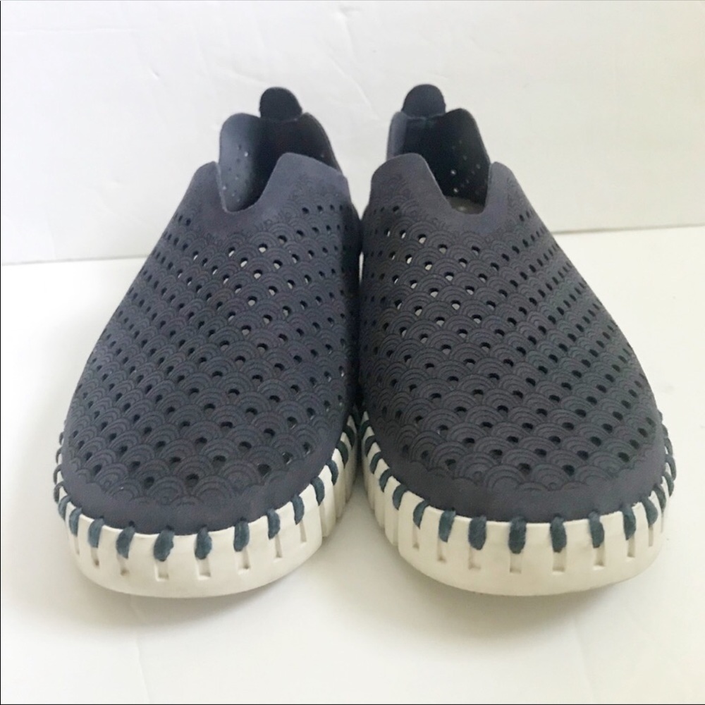 Tulip 139 Perforated Slip-On Sneaker Navy - Picture 2 of 6
